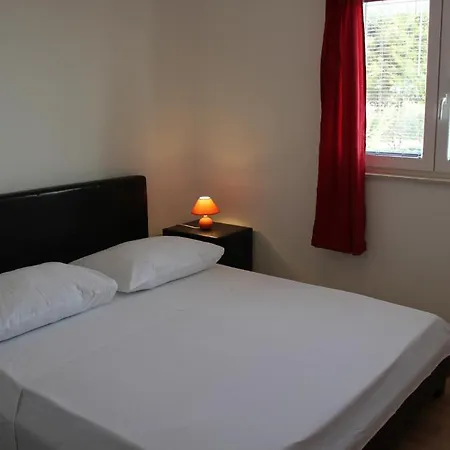 Apartment Lucic Brodarica (Sibenik-Knin)