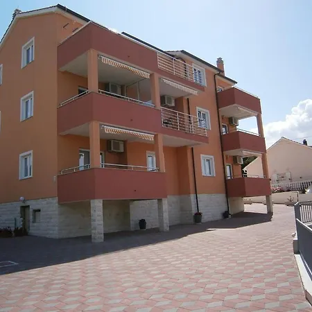 Apartment Lucic Brodarica (Sibenik-Knin)